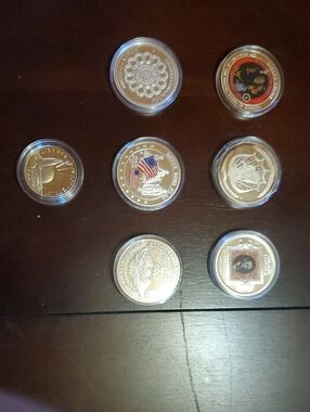 Collectible Silver Coin Set - Unbranded - Silver Finish